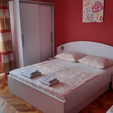 Ankica Apartment Kampor