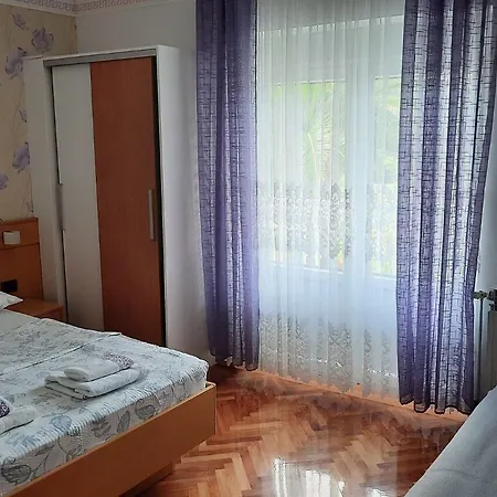 Ankica Apartamento Kampor